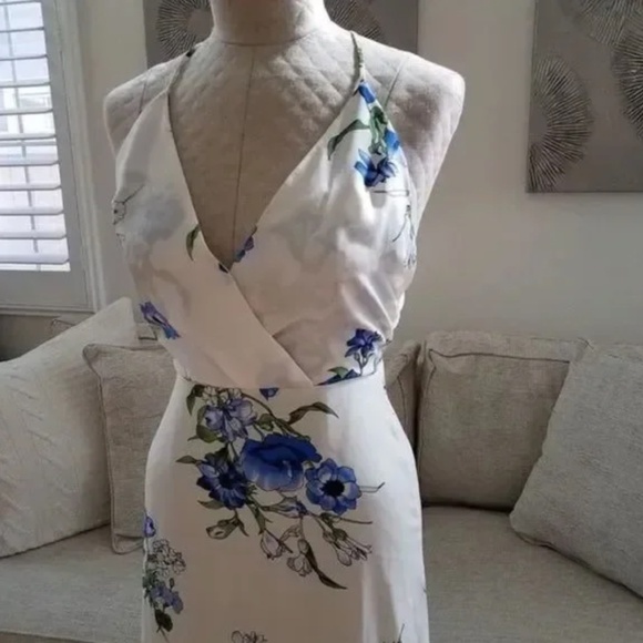 White and Cream Sleeveless Maxi Sundress for Wedding Guest - Picture 4 of 15